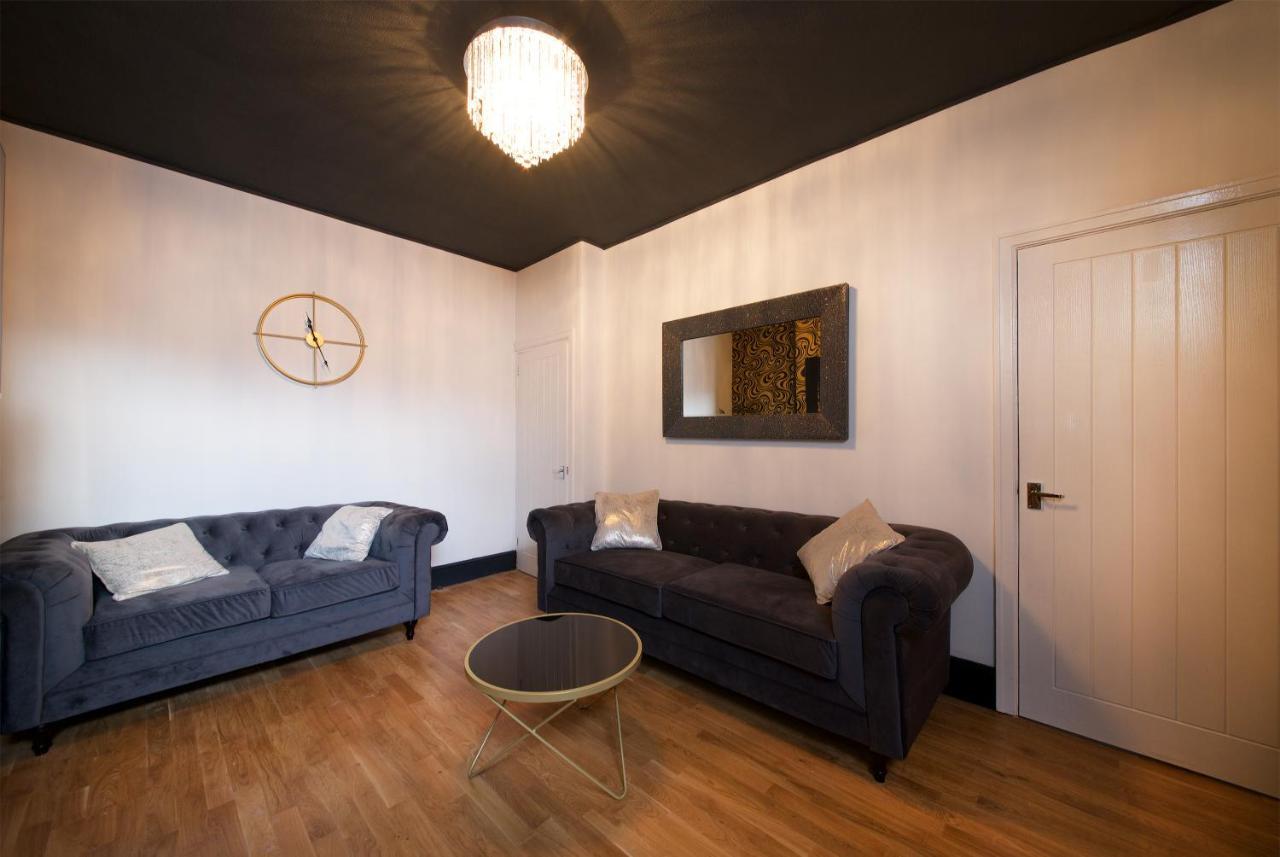 Ideal Abode Leonard Chester Bagian luar foto