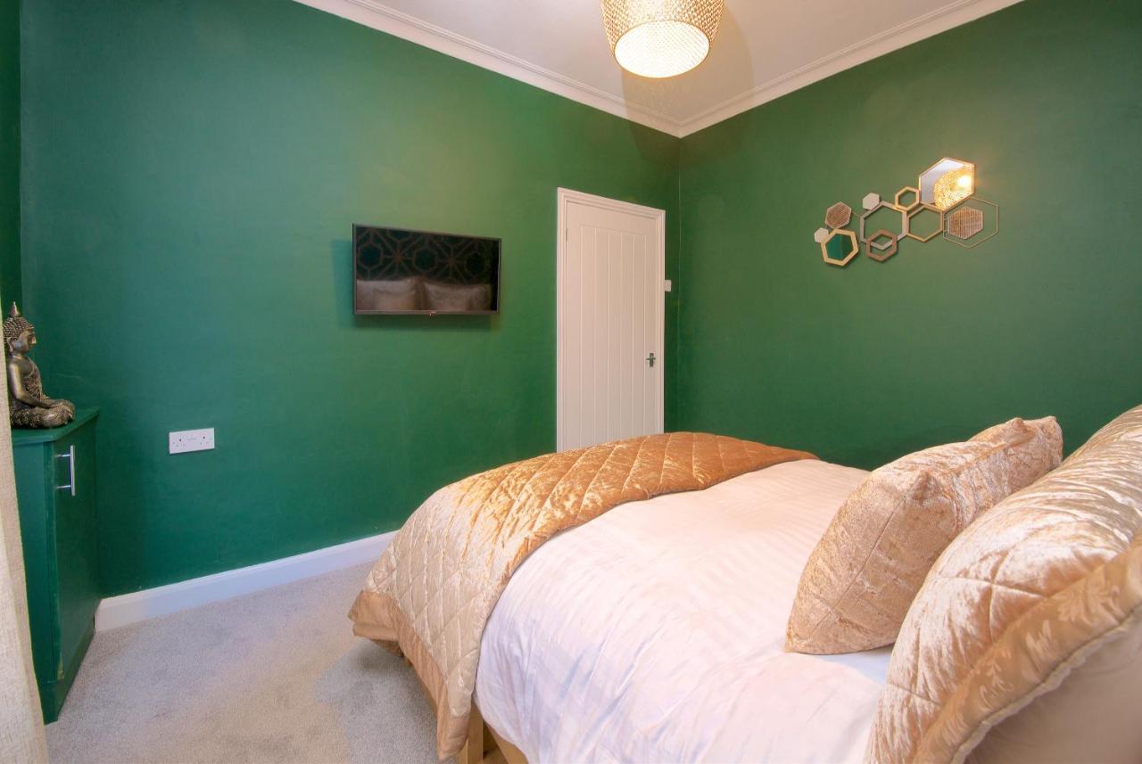 Ideal Abode Leonard Chester Bagian luar foto